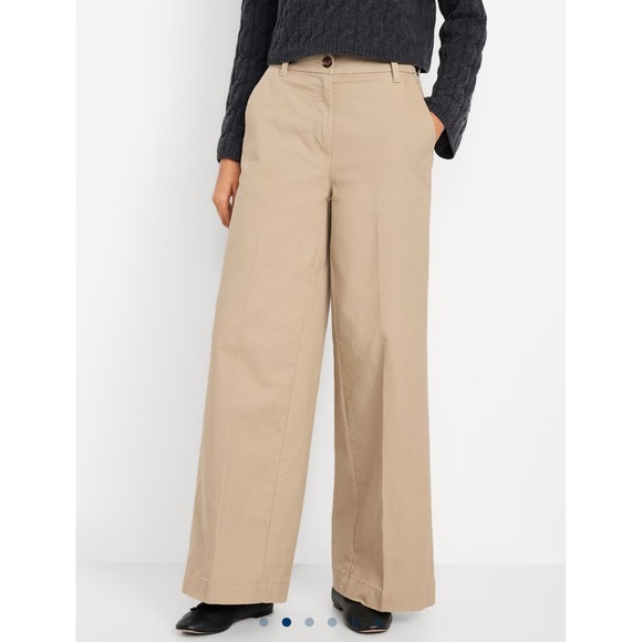 Old Navy Womens Extra High Waisted Super Wide Leg Khaki Chino Pants, Size 8 & 10 - Picture 1 of 9
